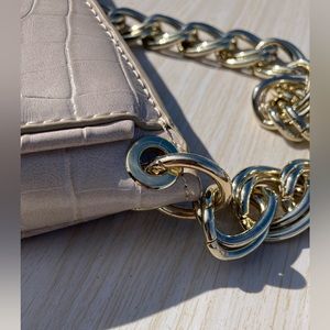 Zara Shoulder Bag✨